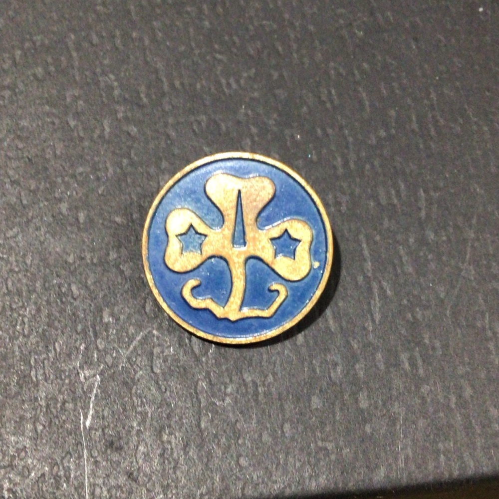 1950s/60s Girl Scout World Trefoil Pin Vintage